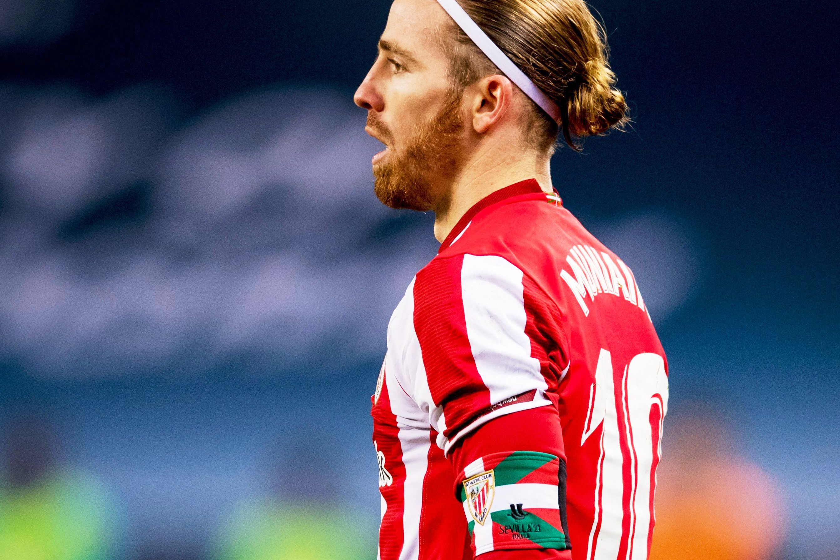  El capitán, Iker Muniain, en la Supercopa de Sevilla.