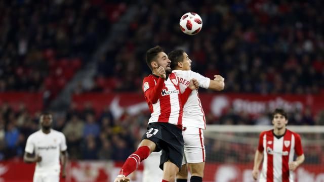  Peru Nolaskoain retornaba a la titularidad como central en el Athletic.