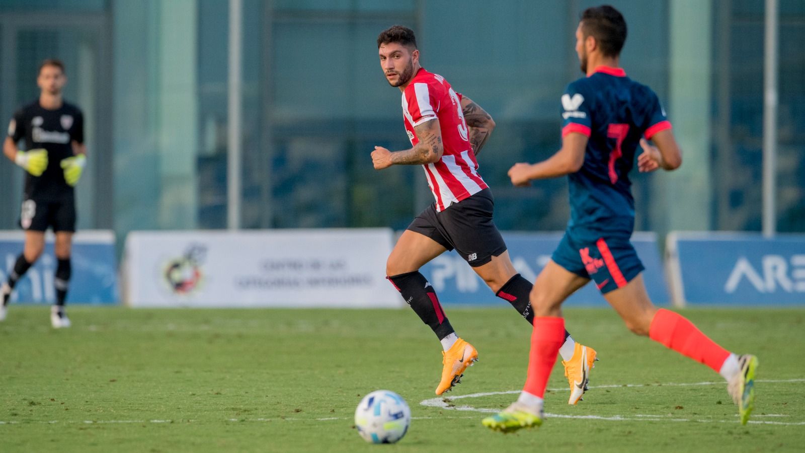  Unai Núñez tuvo su partido completo en el Pinatar Arena.