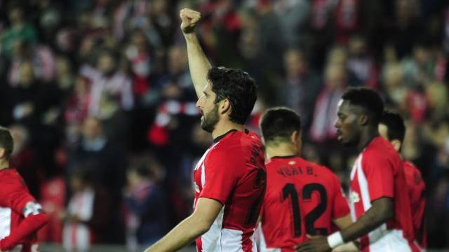 Ausente Aduriz Raúl García es el killer del ataque del Athletic.