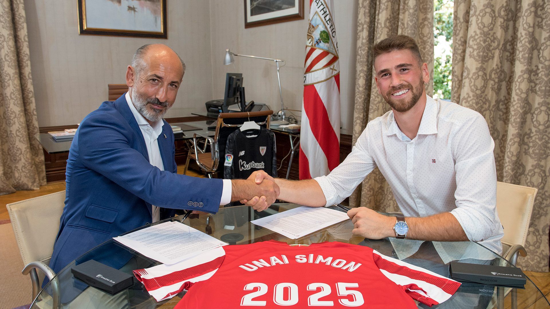 Renovación de Unai Simón con el Athletic Club.