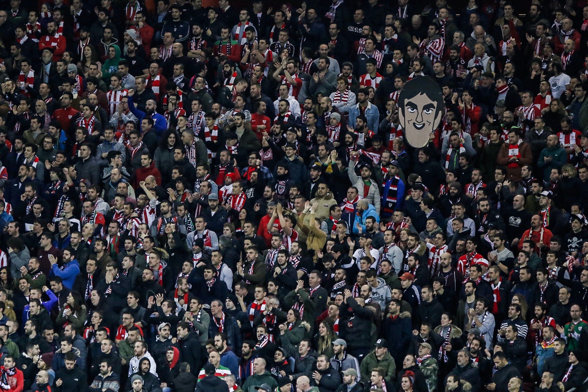 Más de 47000 espectadores ante el Barça en San Mamés.