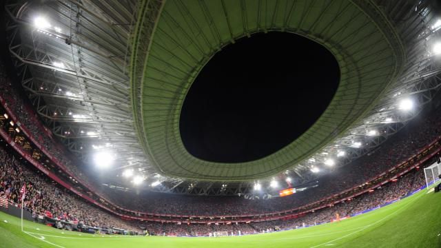  San Mamés lució una gran entrada ante el Valladolid: 42.633 espectadores.