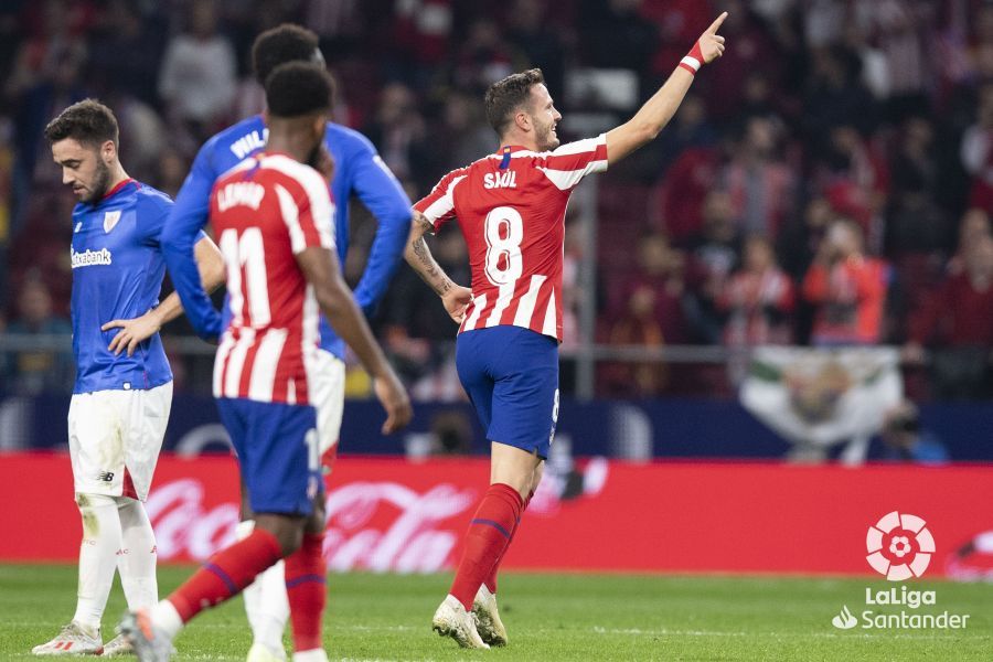 Unai López e Iñaki Williams desolados con el gol de Saúl Níguez al Athletic Club.