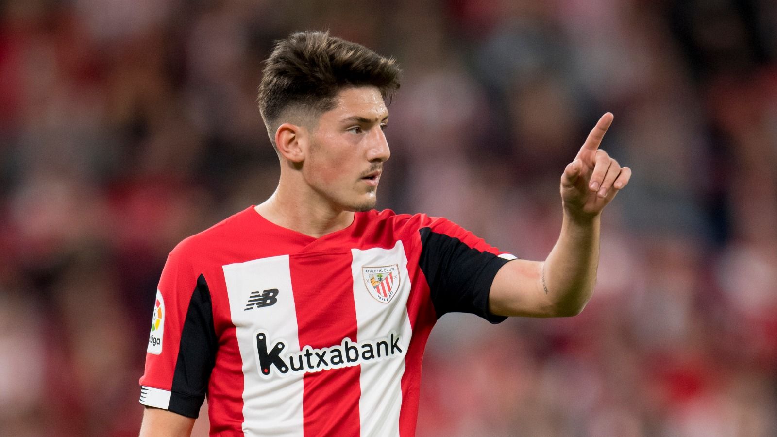  Unai Vencedor debutó con el primer equipo rojiblanco ante el CA Osasuna.