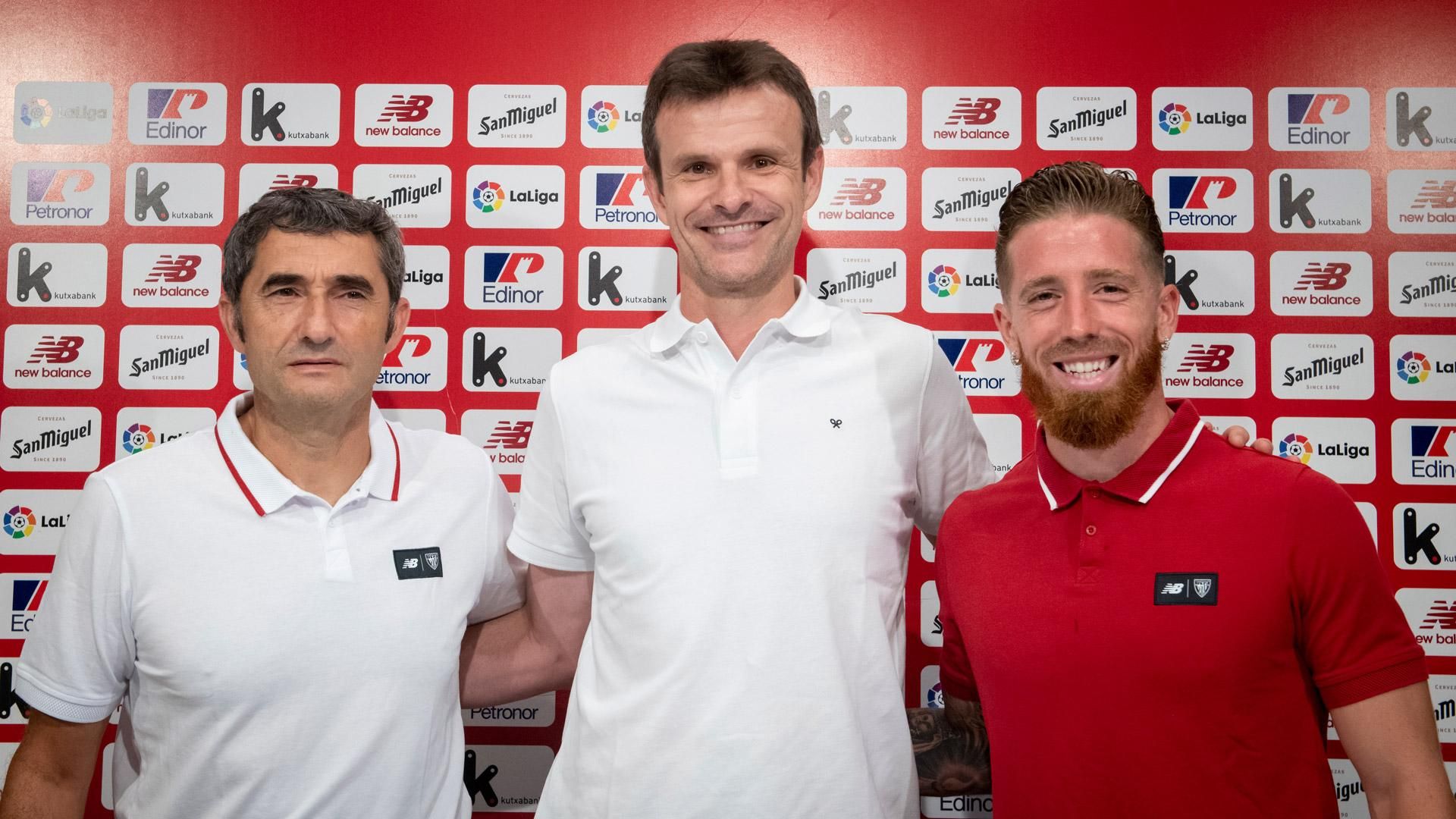  Jon Uriarte, Ernesto Valverde e Iker Muniain juntos en Lezama.