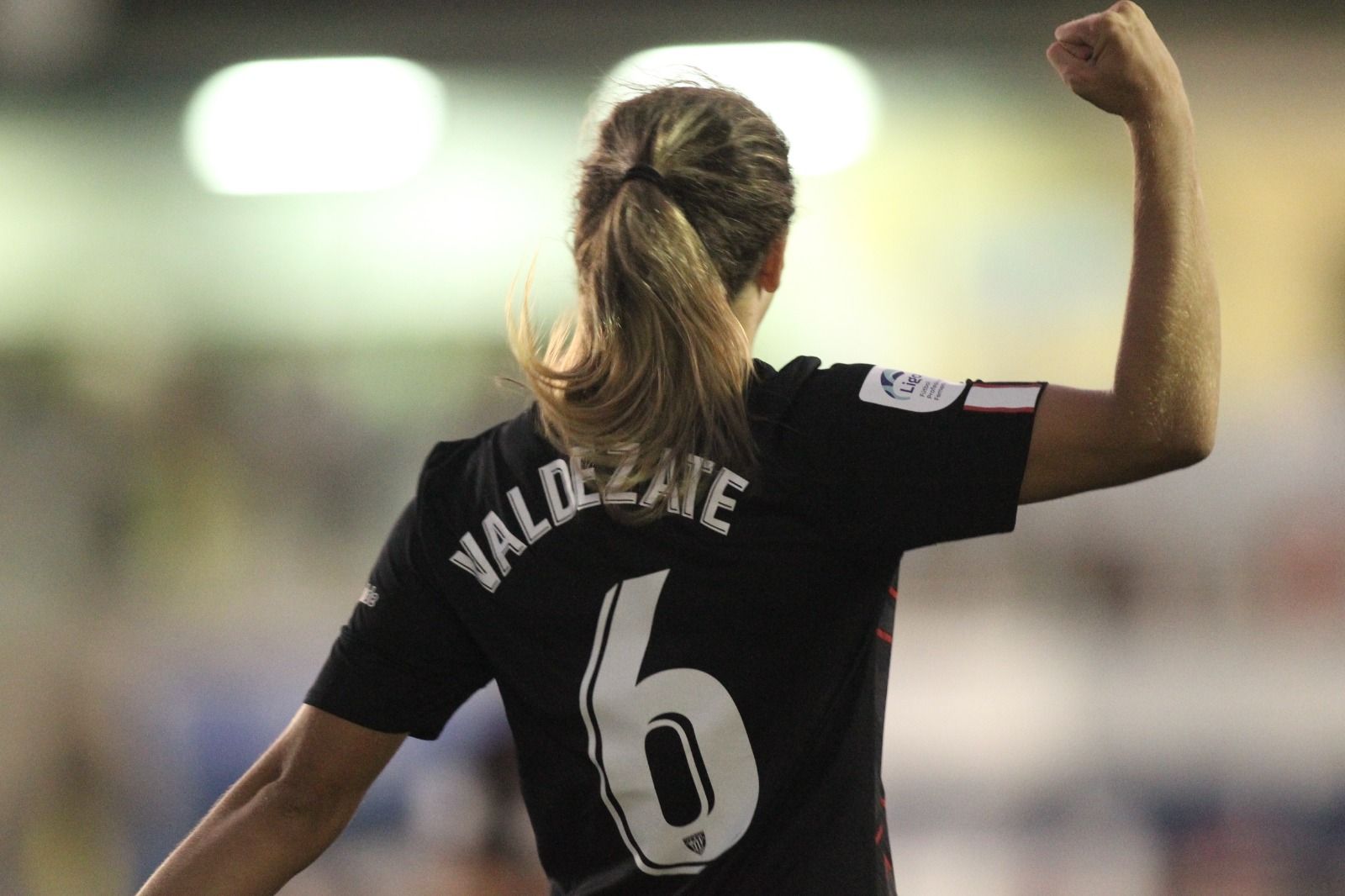  Gol de Oihane Valdezate en Tenerife para el Athletic Club.