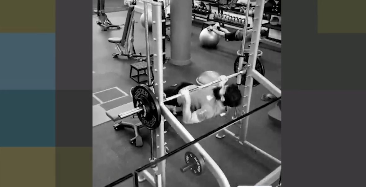 Asier Villalibre se entrena en el gimnasio de Lezama.