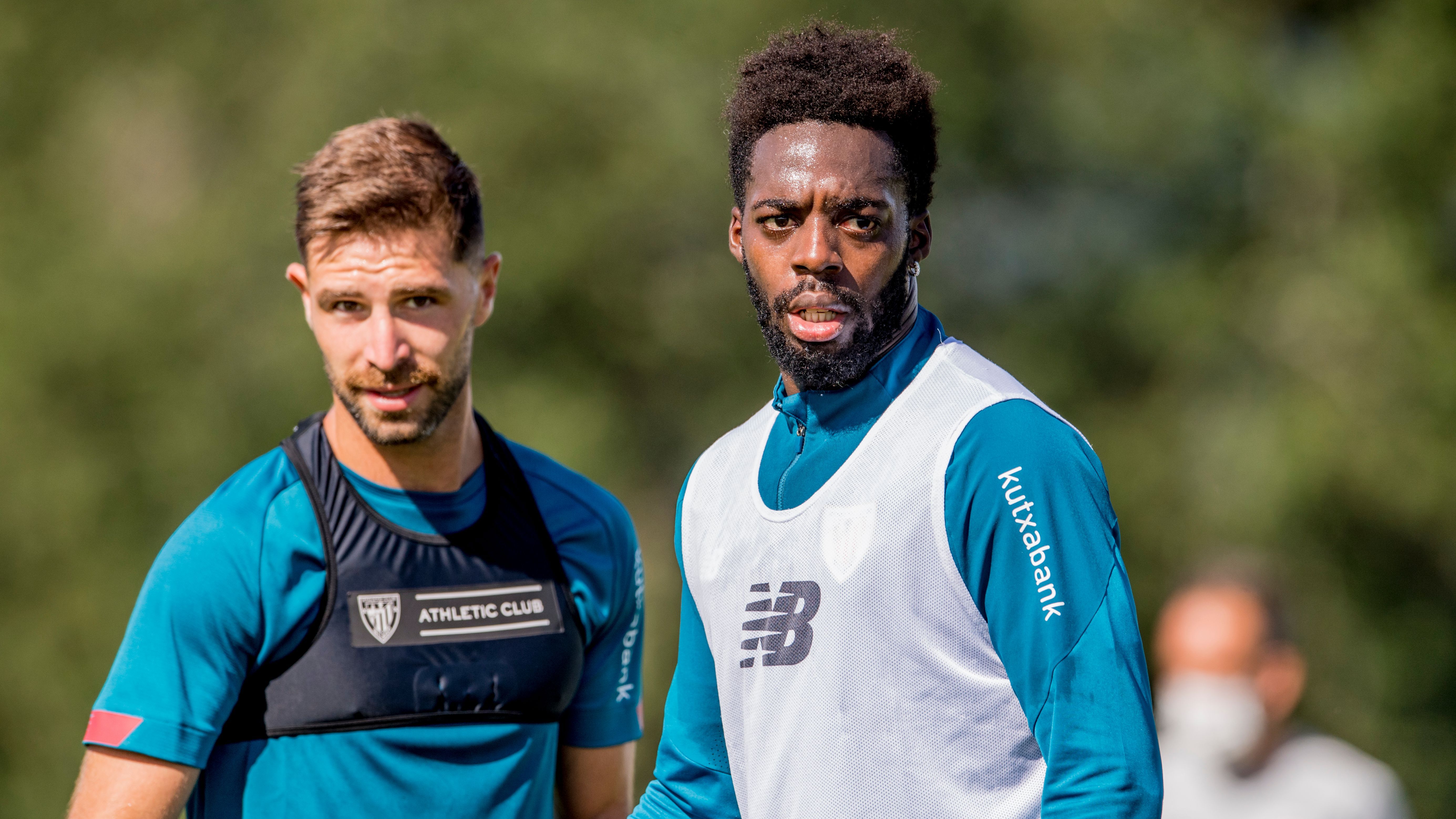 Yeray Álvarez e Iñaki Williams entrenando en Lezama durante la pretemporada.