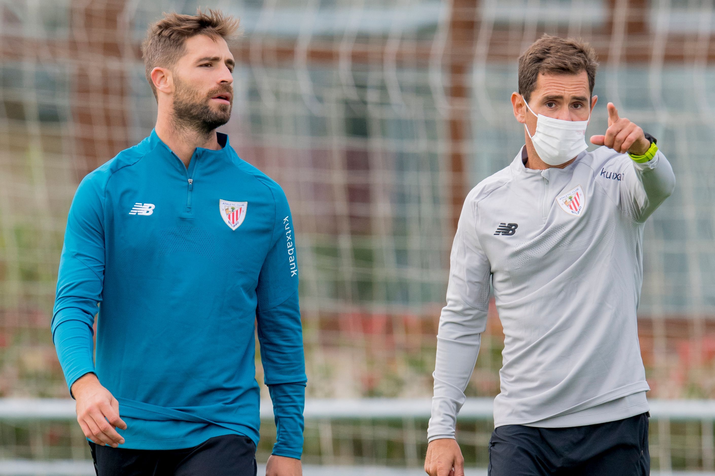  Yeray Álvarez trabaja siempre muy fuerte en Lezama para poder ser titular en la zaga.