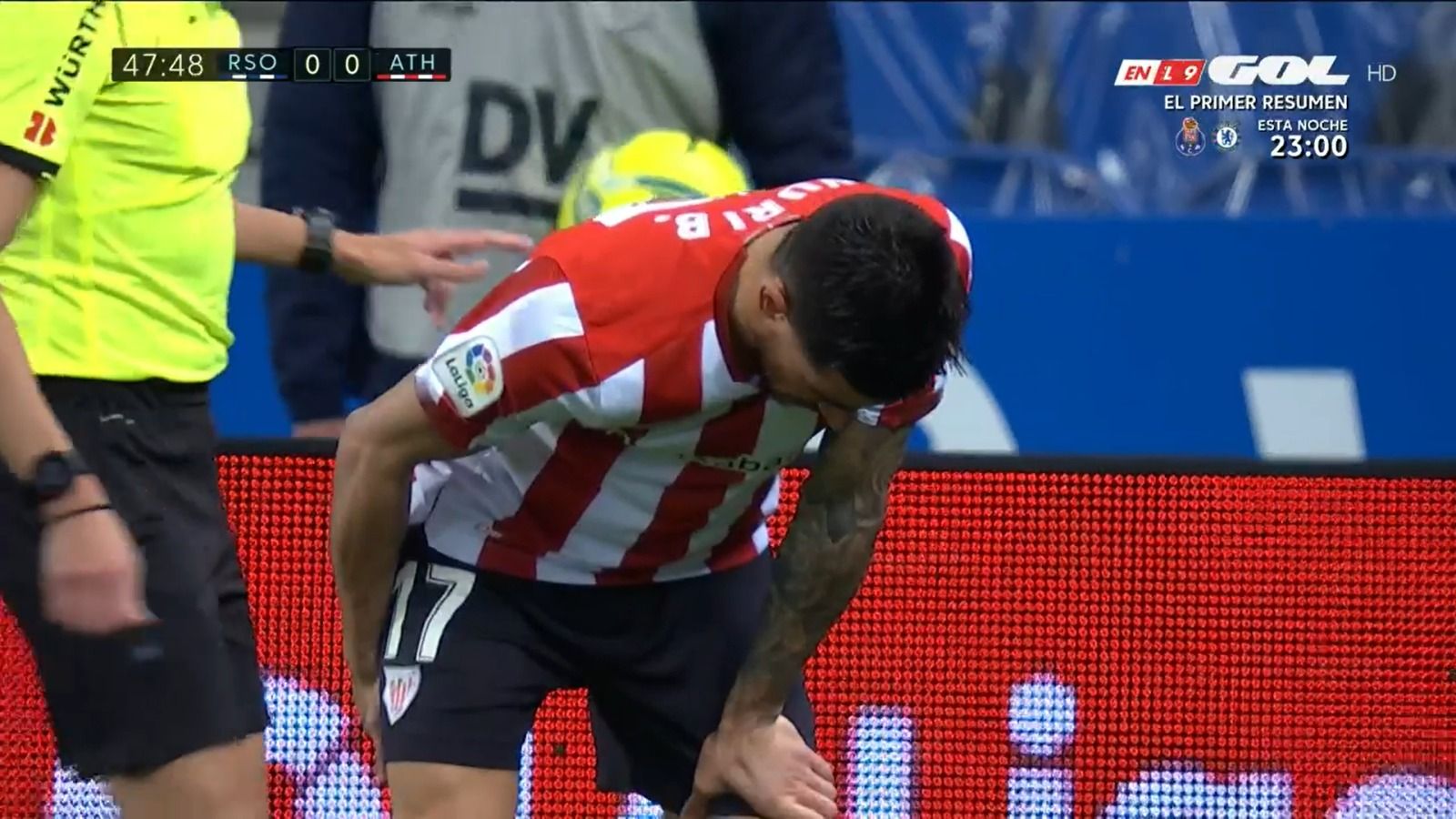 Yuri, en el momento de la lesión ante la Real Sociedad en el Reale Arena.