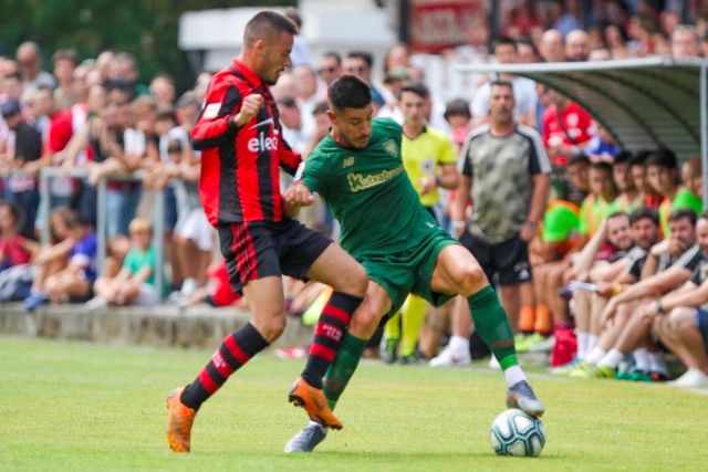  Yuri Berchiche se ha prometido a sí mismo hacer una buena temporada (Foto: Edu DF / BLACKSWAN).