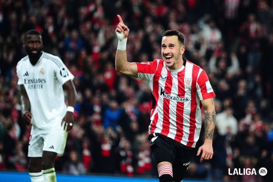 Álex Berenguer, autor del 1-0 en el Athletic-Real Madrid en San Mamés.