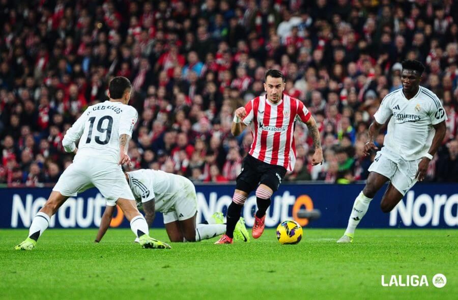 Álex Berenguer marcó el 1-0 del Athletic ante el Real Madrid en San Mamés.