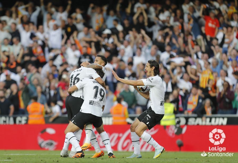  Lino ante el Espanyol en Mestalla..