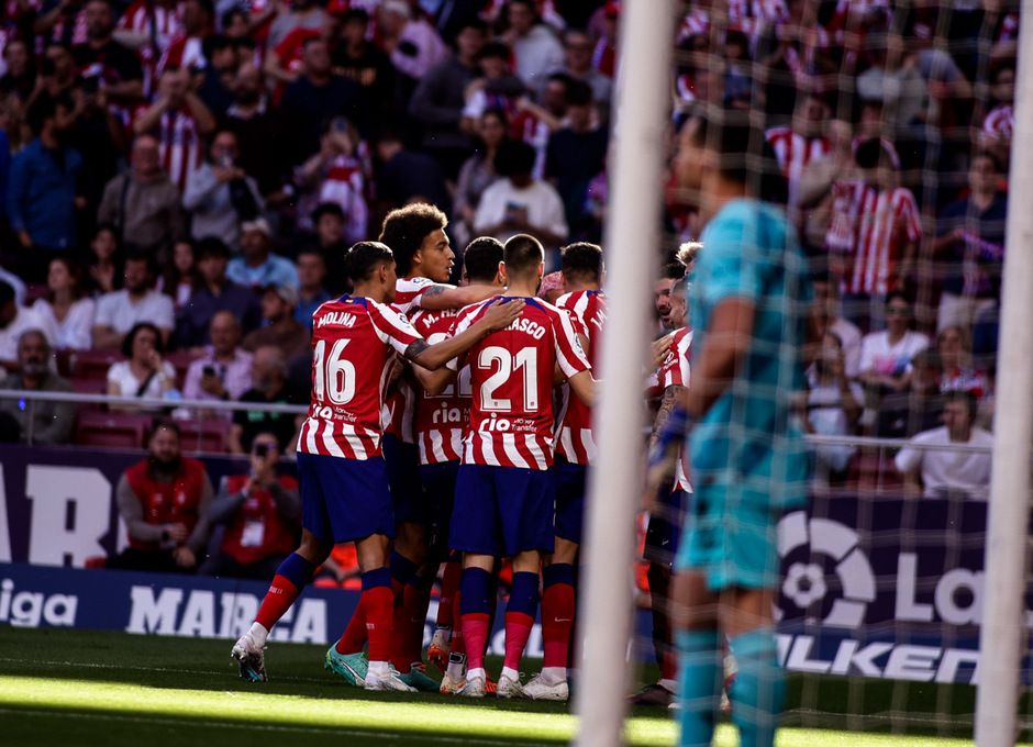  Los jugadores del Atlético celebran un gol ante el Almería.