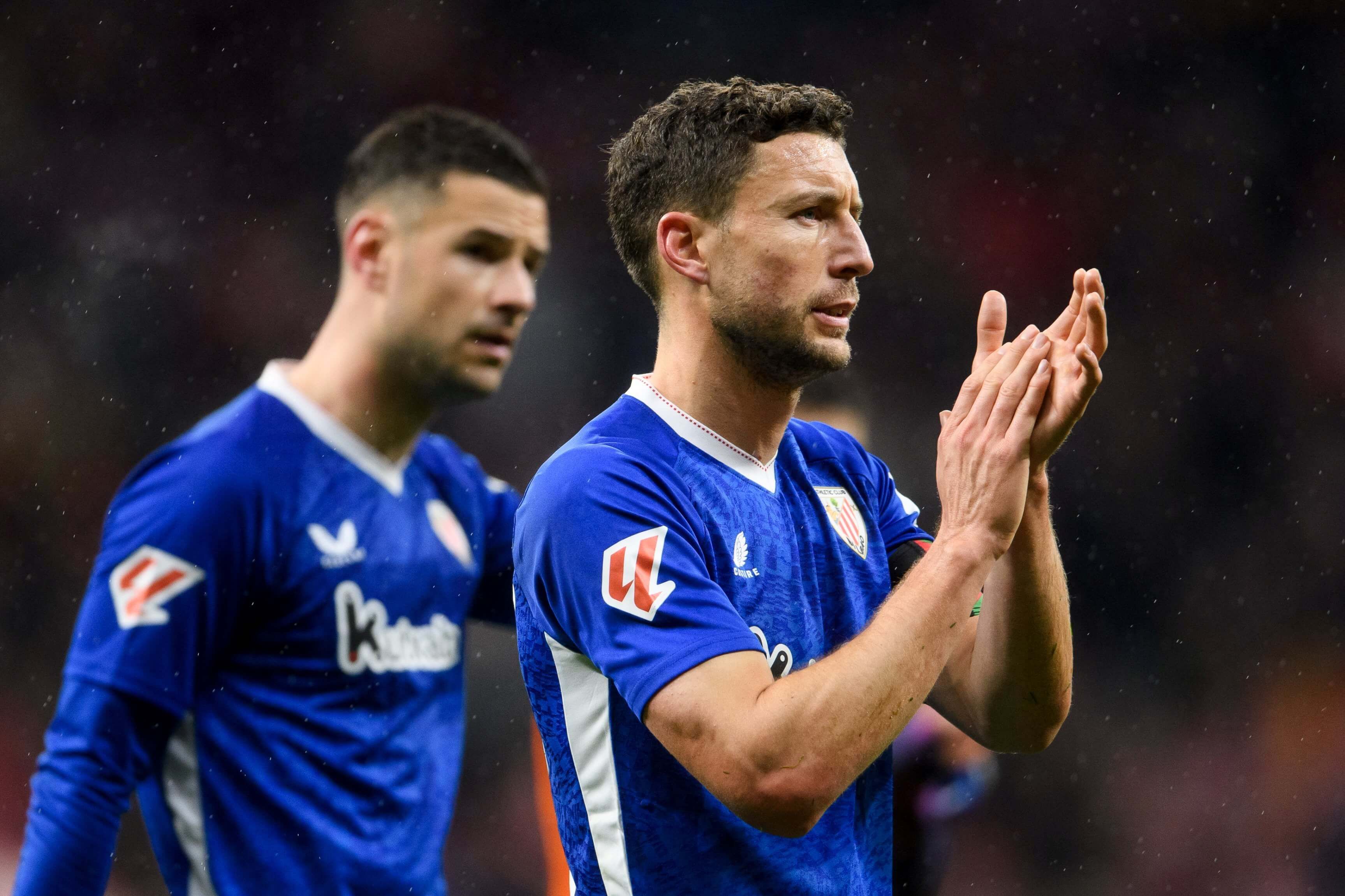  Aplausos de Oscar de Marcos tras jugar en el Metropolitano.