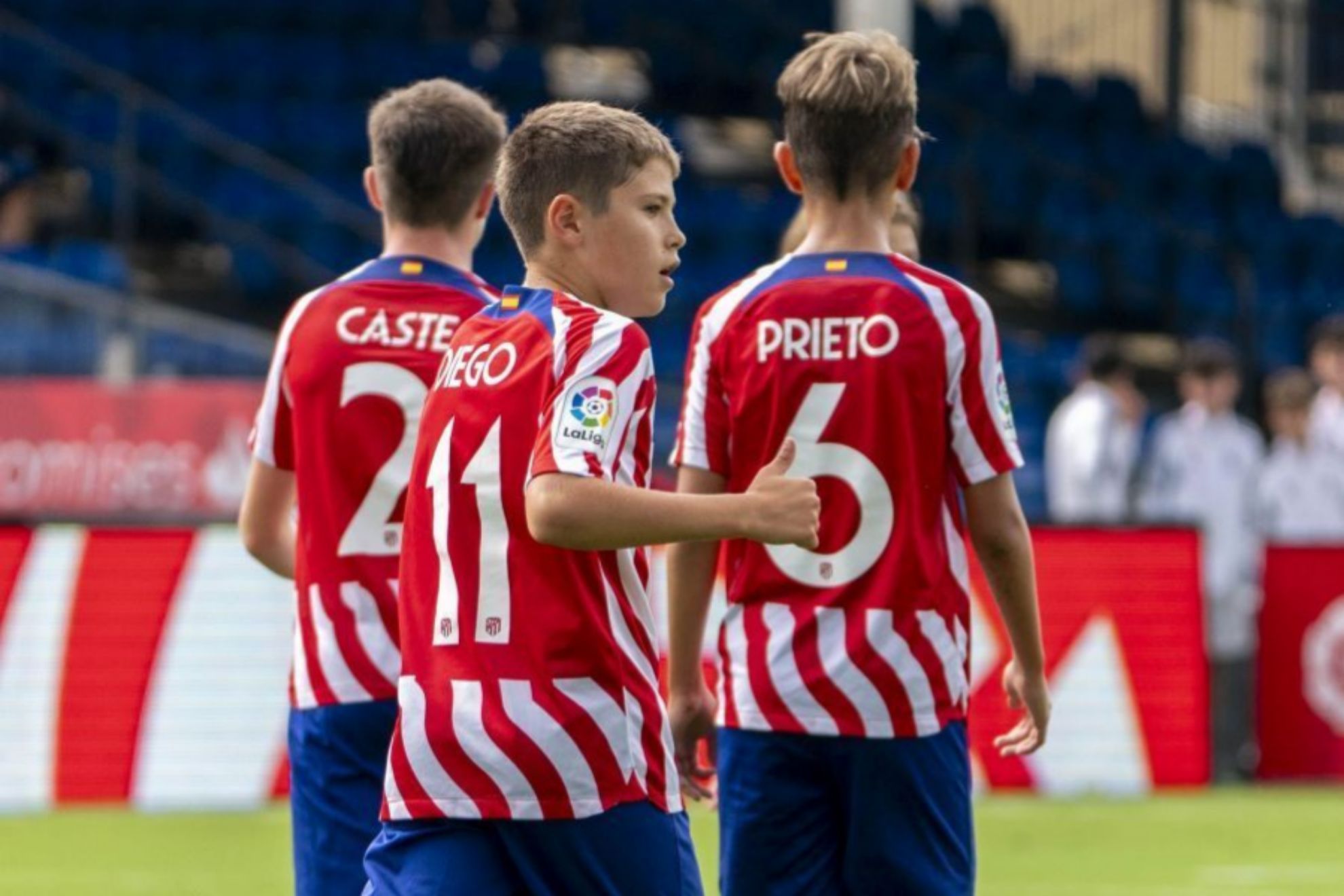 Diego celebra un gol en LaLiga Promises.