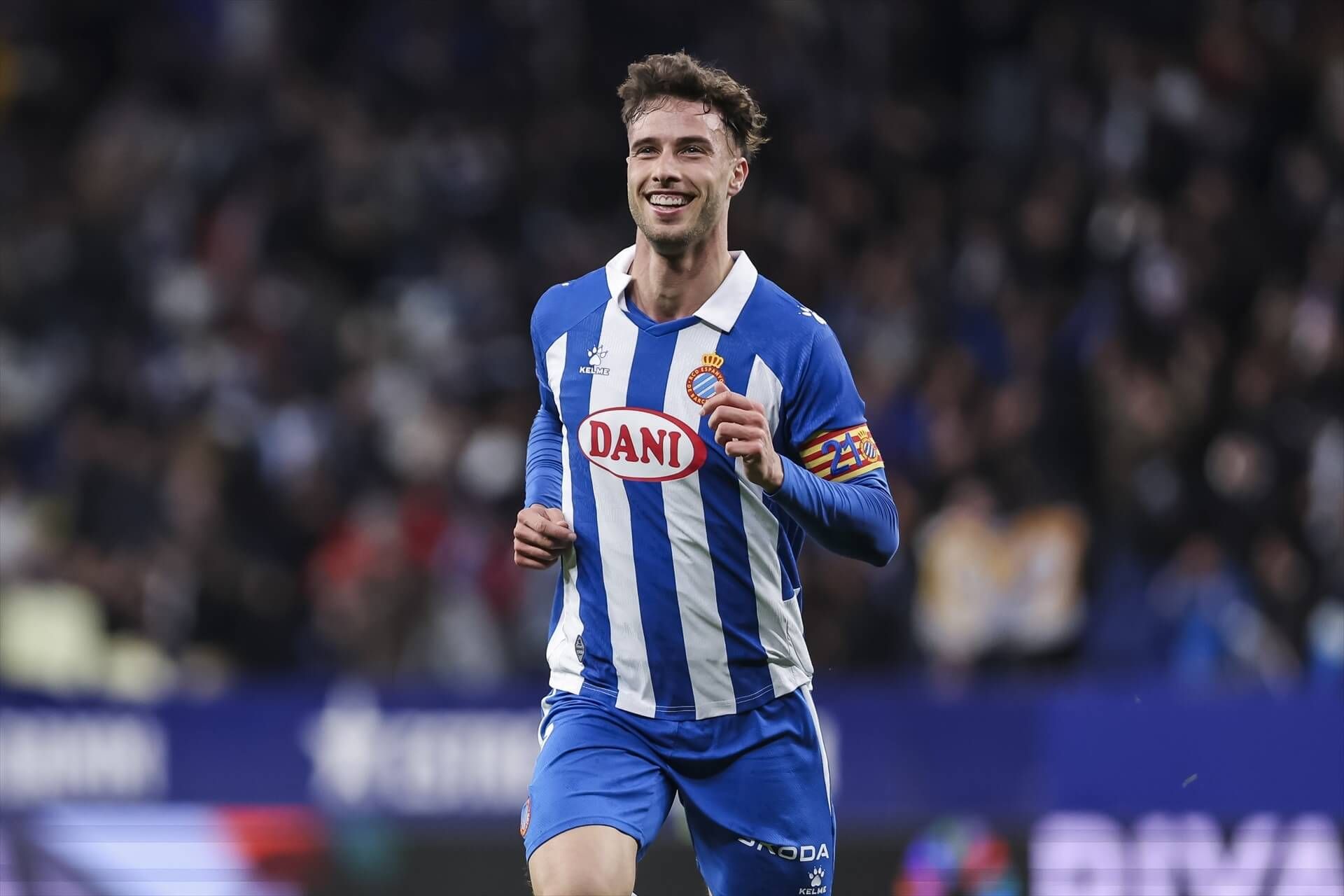  Javi Puado celebrando un gol con el RCD Espanyol.