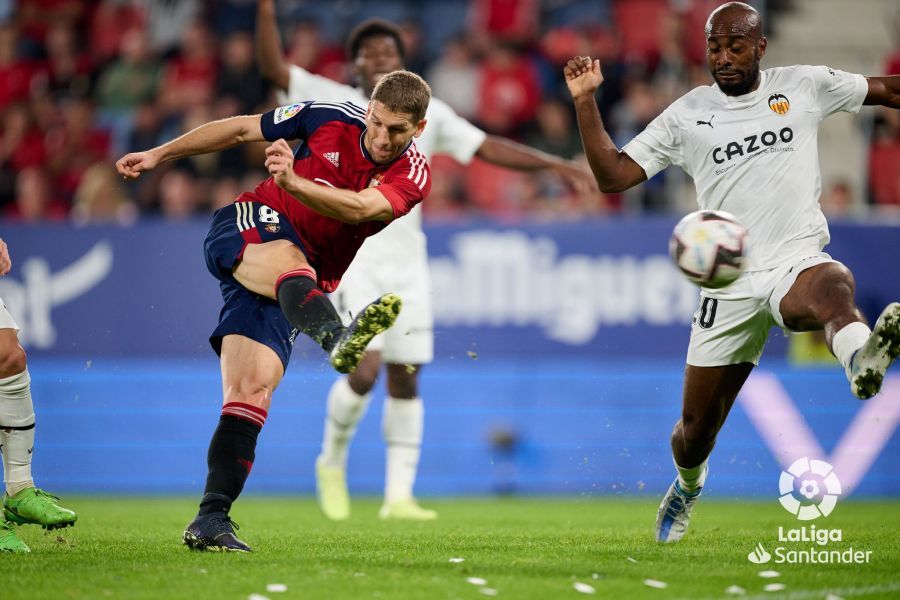  Darko Brasanac en El Sadar ante el Valencia