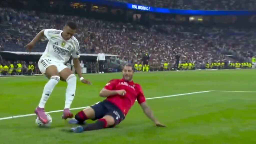  Mbappé y el lance con Juan Cruz