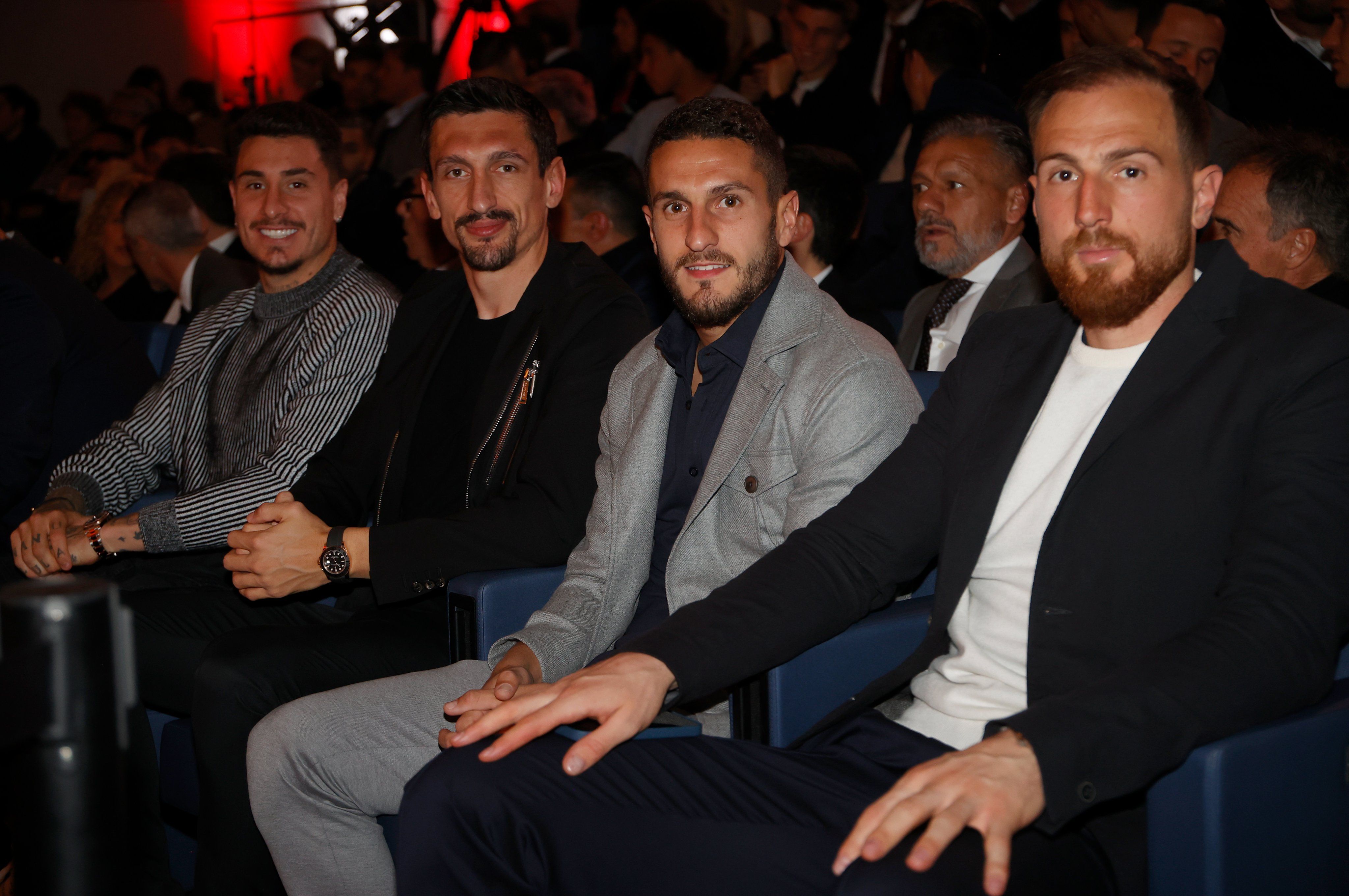  Giménez, Savic, Koke y Oblak en el homenaje a Simeone.