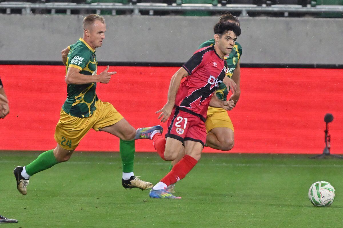 Fran Pérez, ante el Neman en Hungría.