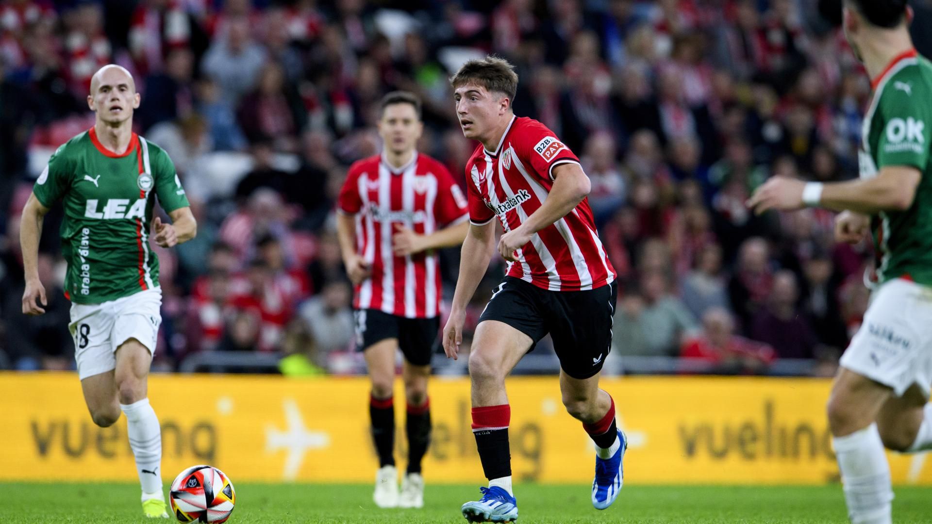 Mikel Jauregizar, en el cruce ante el Deportivo Alavés, en Copa, jugado en San Mamés.