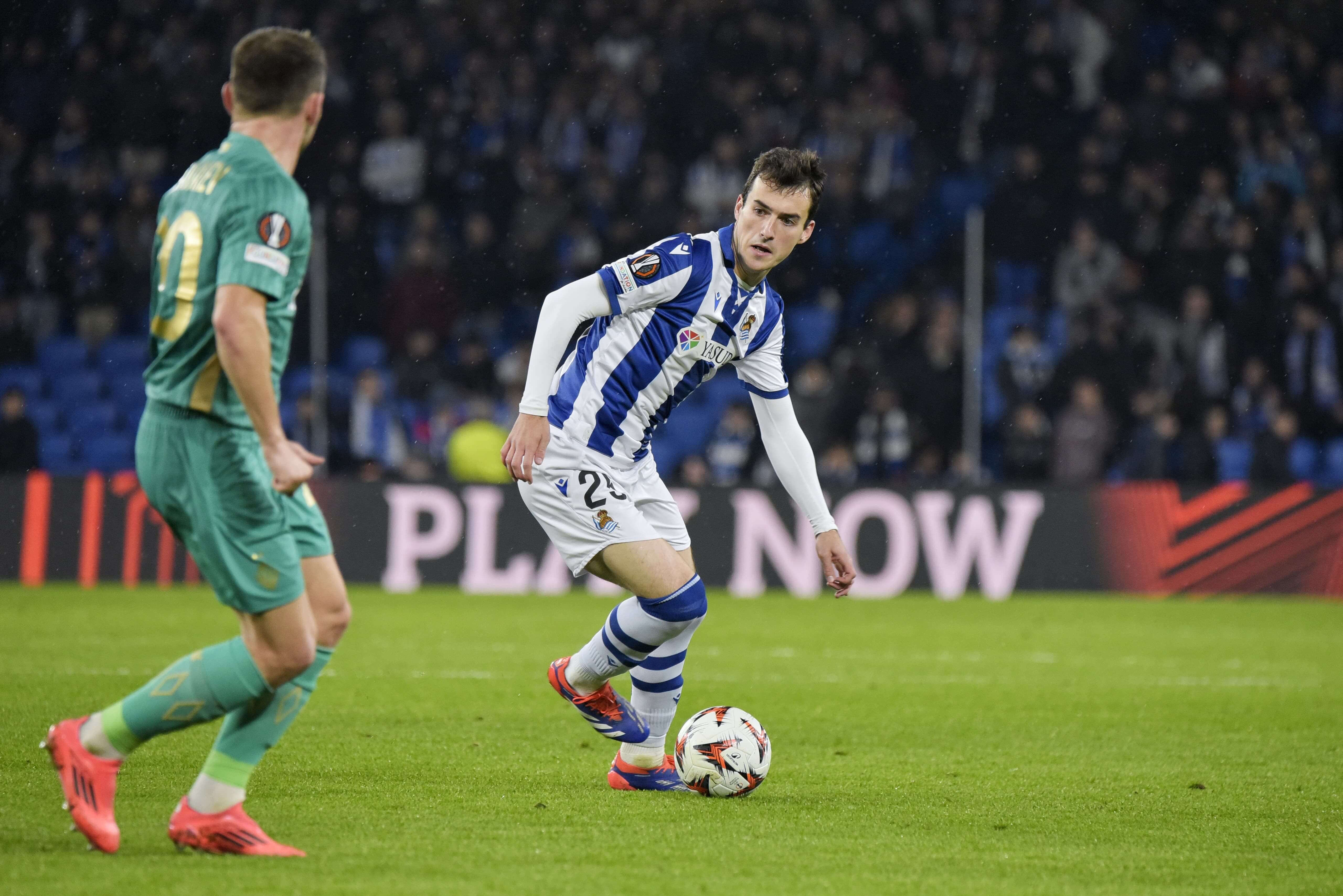  Jon Magunazelaia en el Real Sociedad-Dinamo de Kiev.