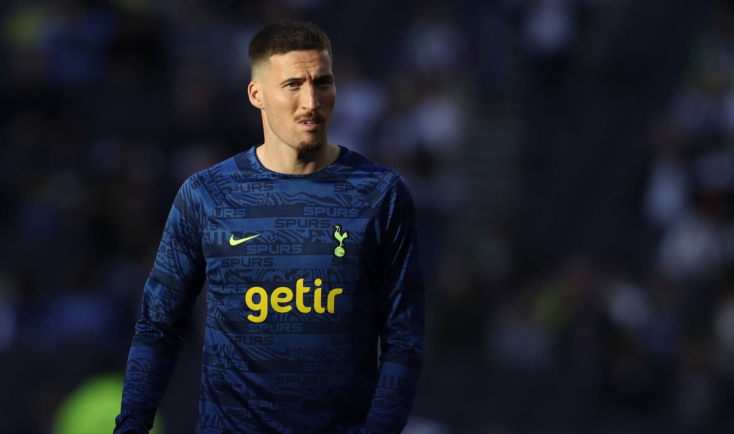  Matt Doherty, en un partido con el Tottenham.