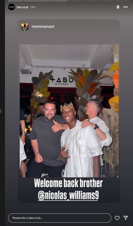  Nico Williams, en un nightclub de Mykonos.