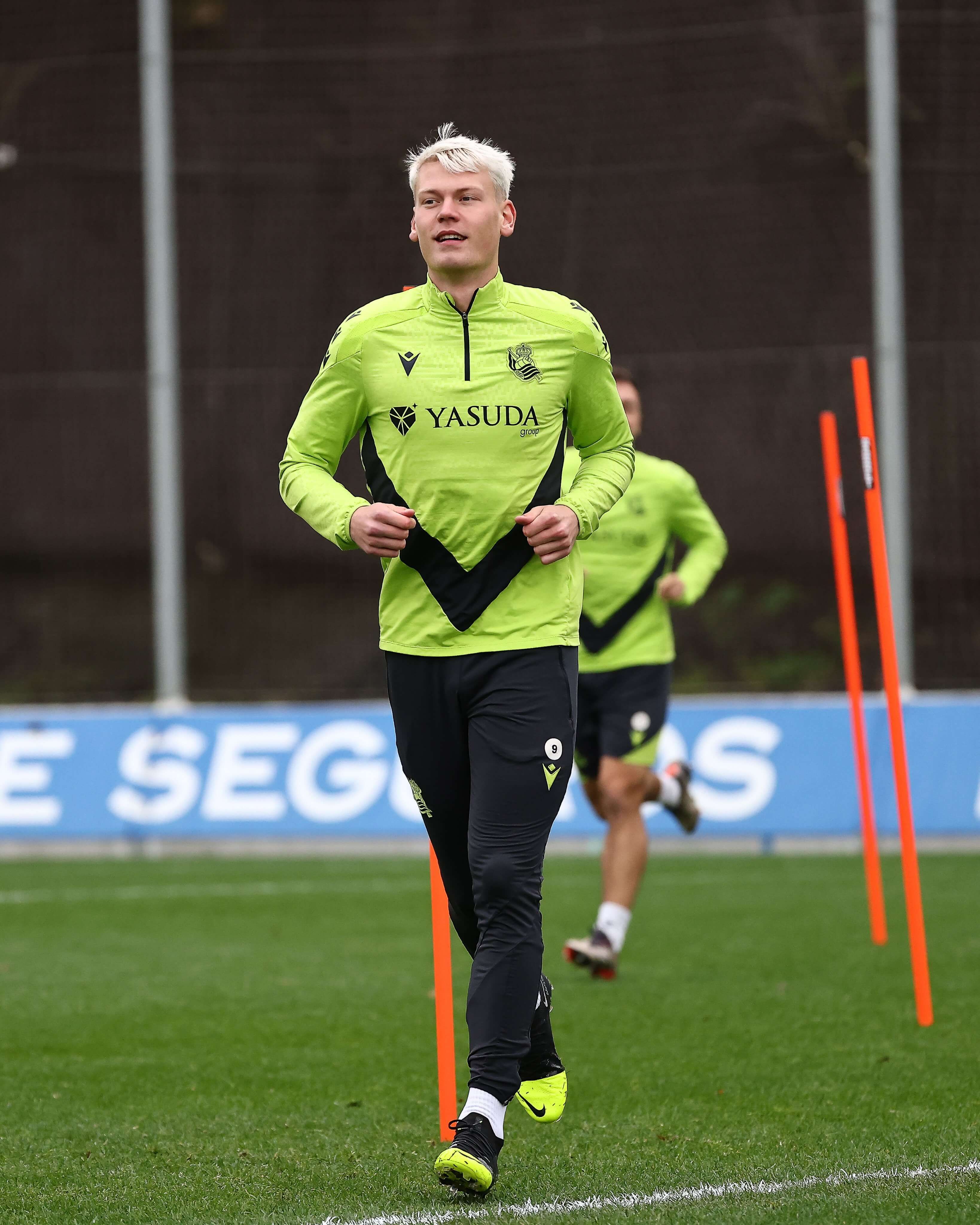 Orri Oskarsson esperará su oportunidad en el banquillo.