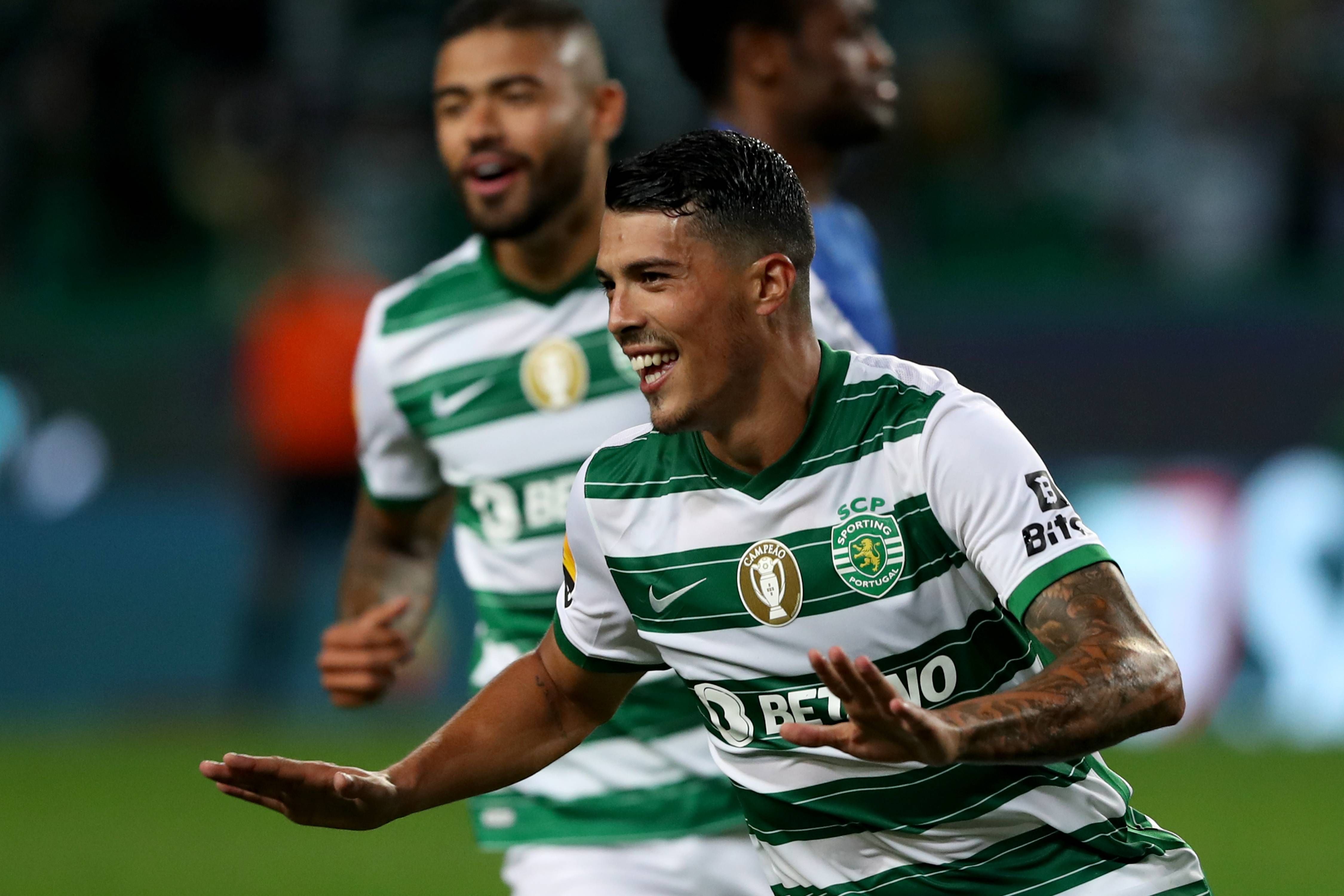  Pedro Porro celebra un gol con el Sporting de Portugal.