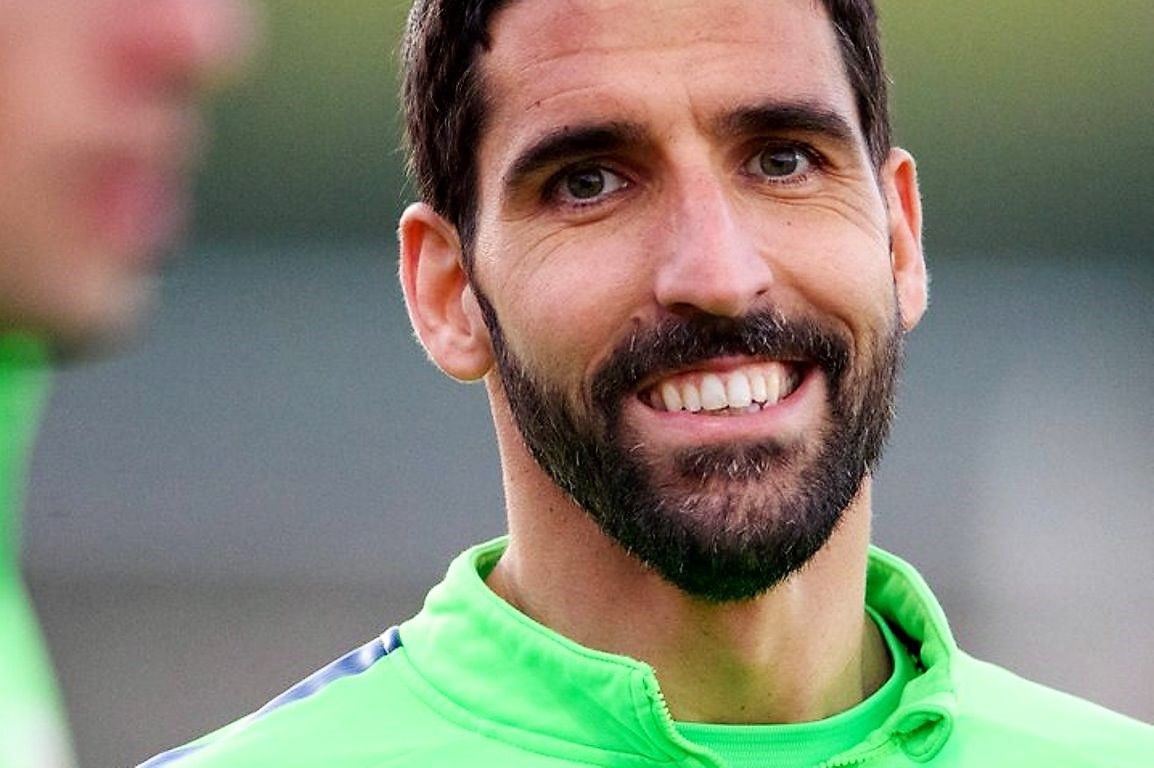  La sonrisa del navarro Raúl García en Lezama.