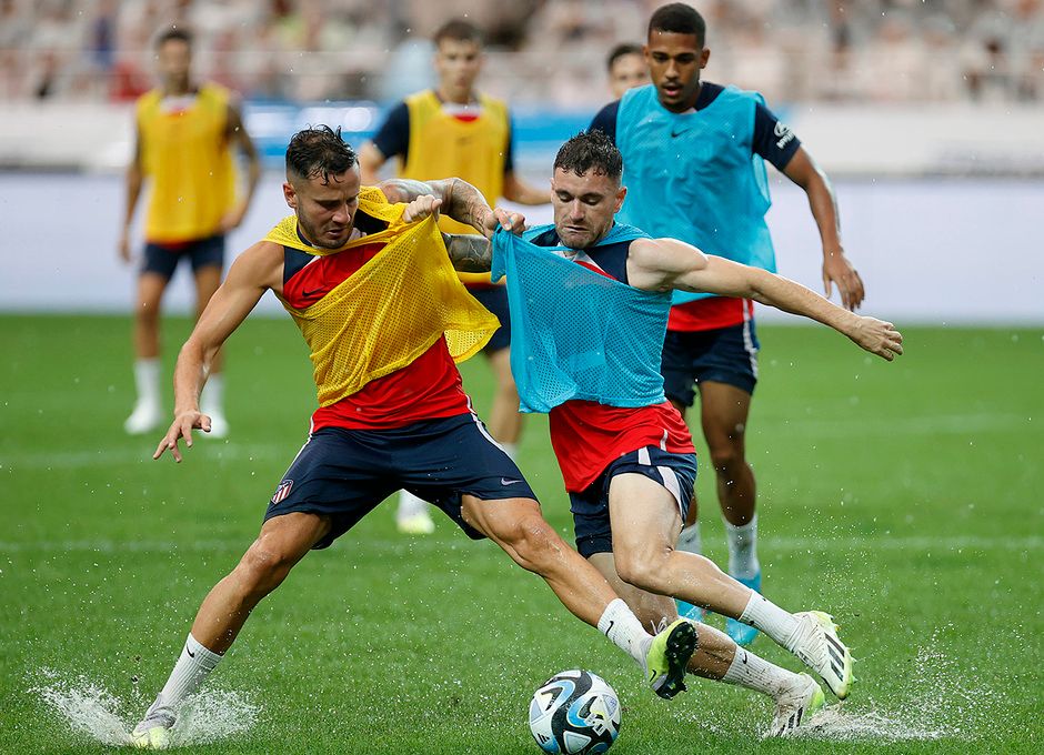  Saúl y Javi Galán, en una sesión del Atlético de Madrid.