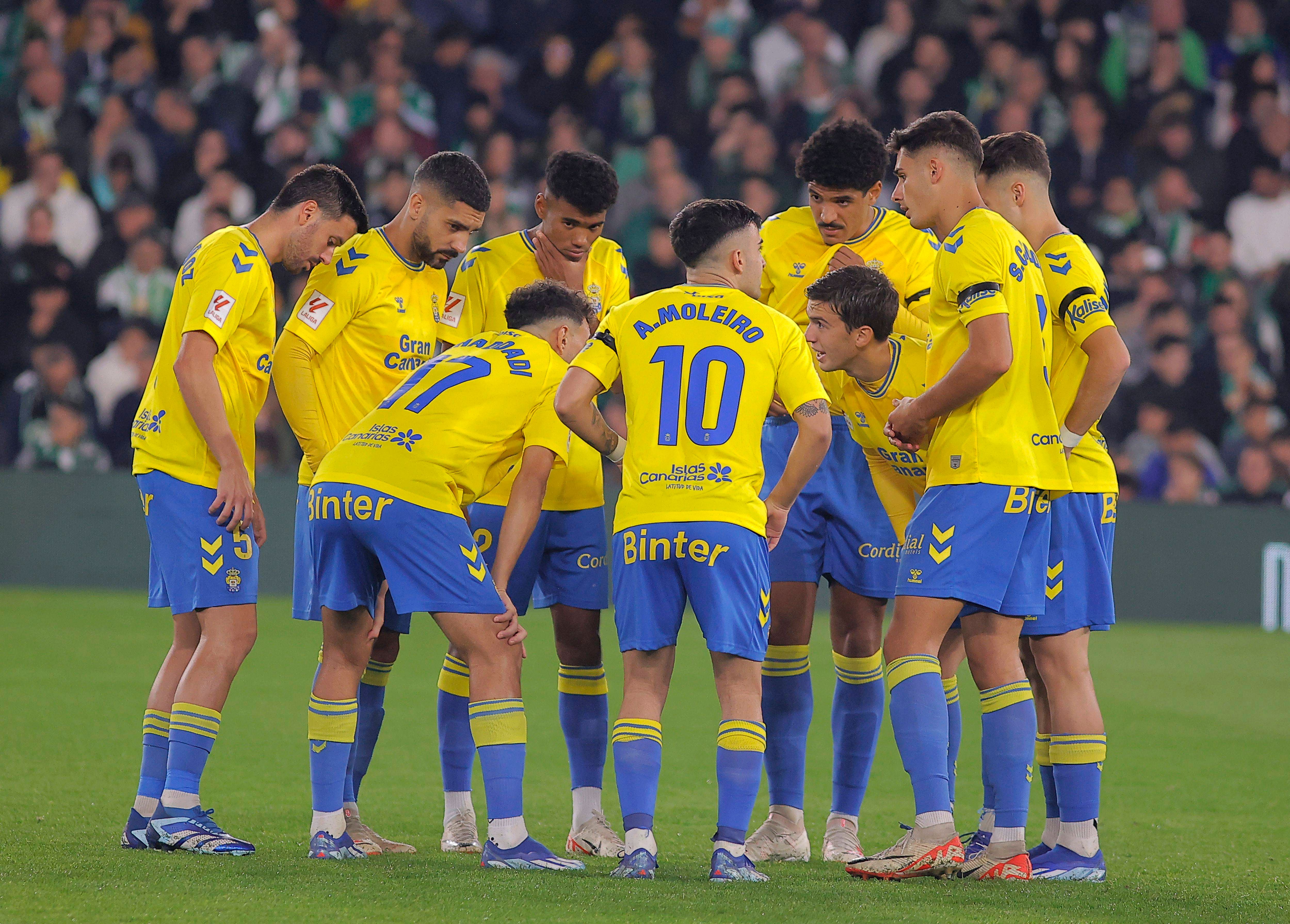 Los jugadores del UD Las Palmas durante un partido de LaLiga EA SPORTS; este miércoles visitan al Athletic Club en San Mamés.