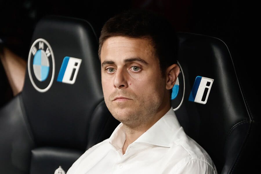  Alessio Lisci en el banquillo del Santiago Bernabéu: