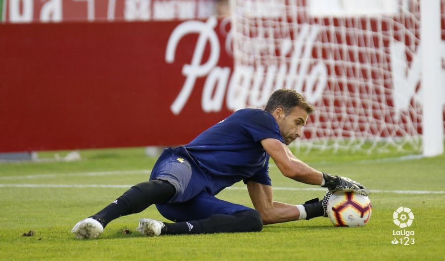  Alberto Cifuentes, durante el entrenamiento previo a un choque ante el Albacete.