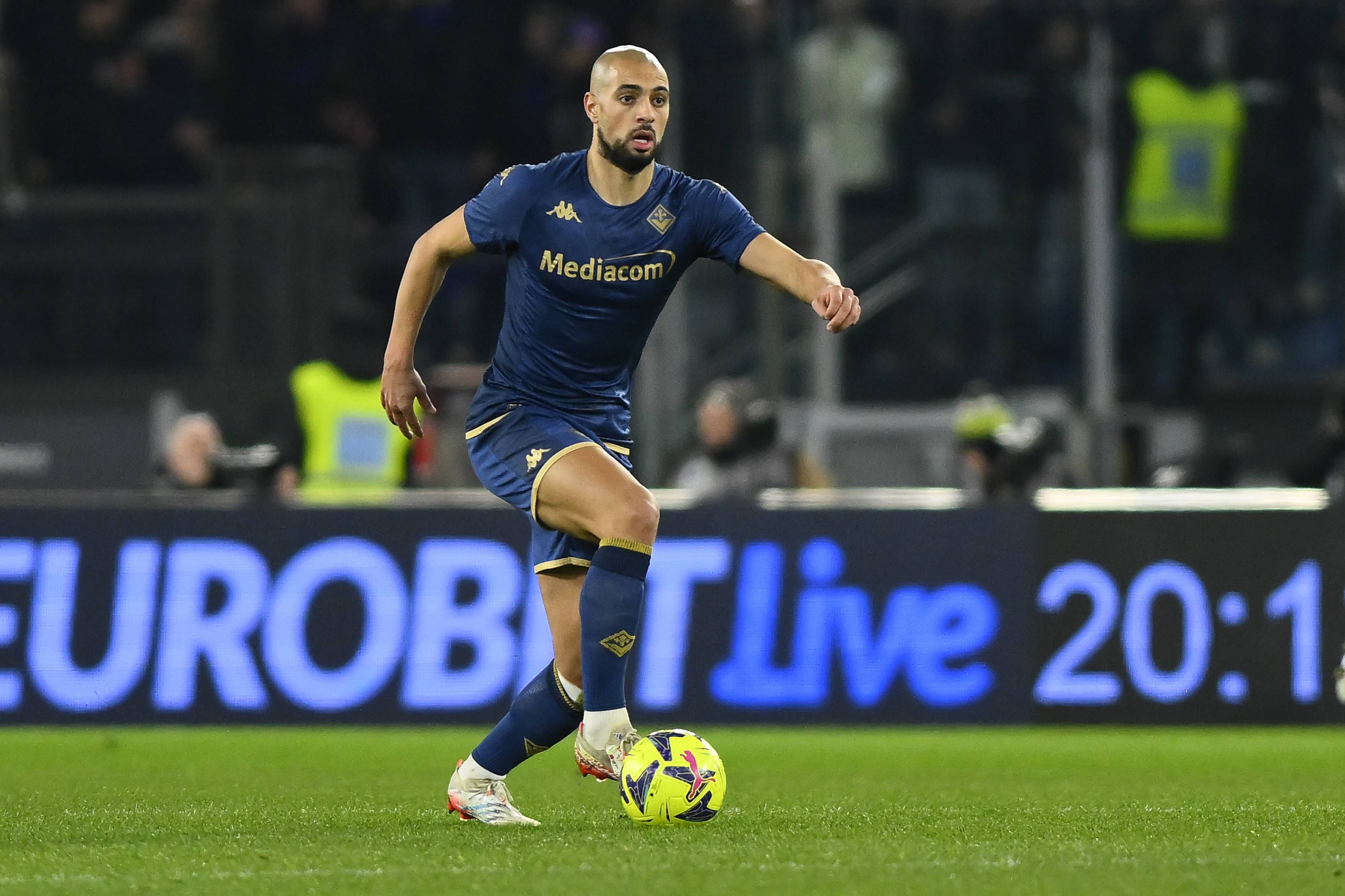 Sofyan Amrabat, durante un partido con la Fiorentina (Foto: Cordon Press).