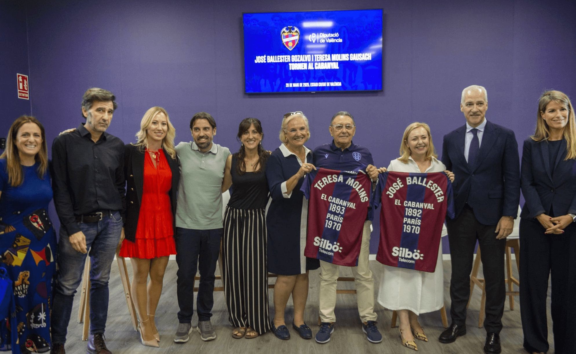  El Levante repatriará los restos de su fundador