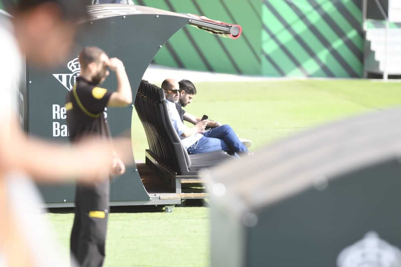  Manu Fajardo y Ladrón de Guevara, en el entrenamiento del Betis en La Cartuja