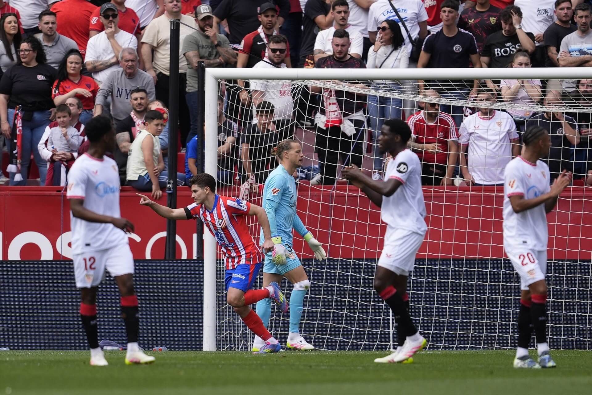 Julián Álvarez tras anotar el 1-1