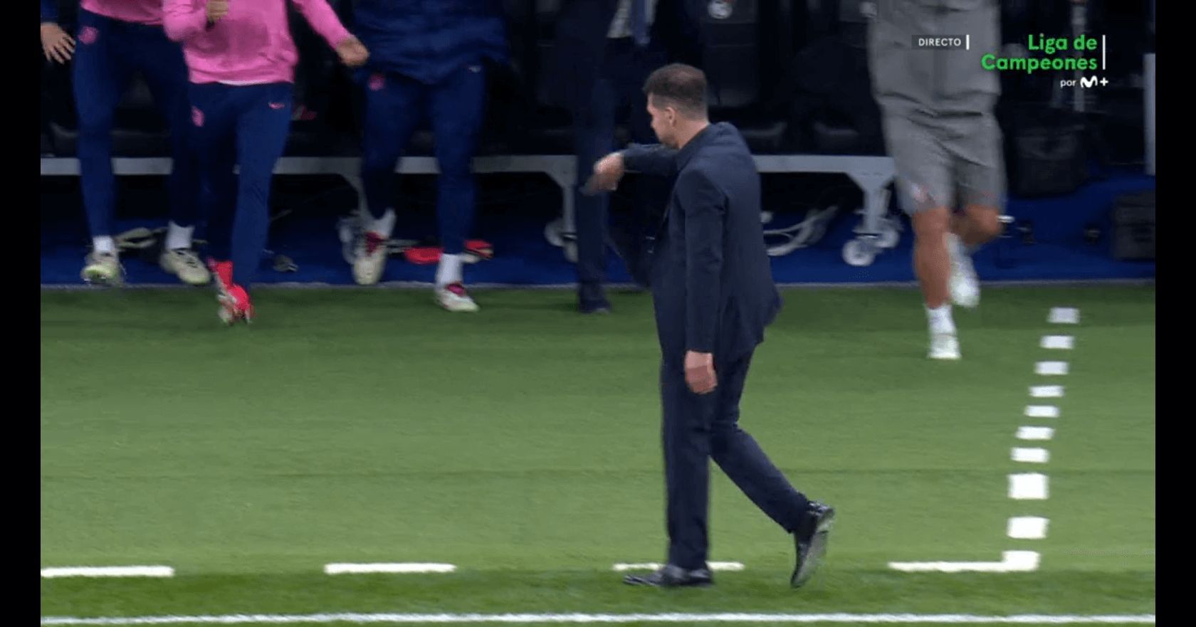 Diego Pablo Simeone celebra el gol de Julián Álvarez (Captura de Movistar +)