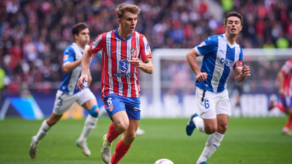  Pablo Barrios durante el Atlético-Alavés (foto: Cordon Press).