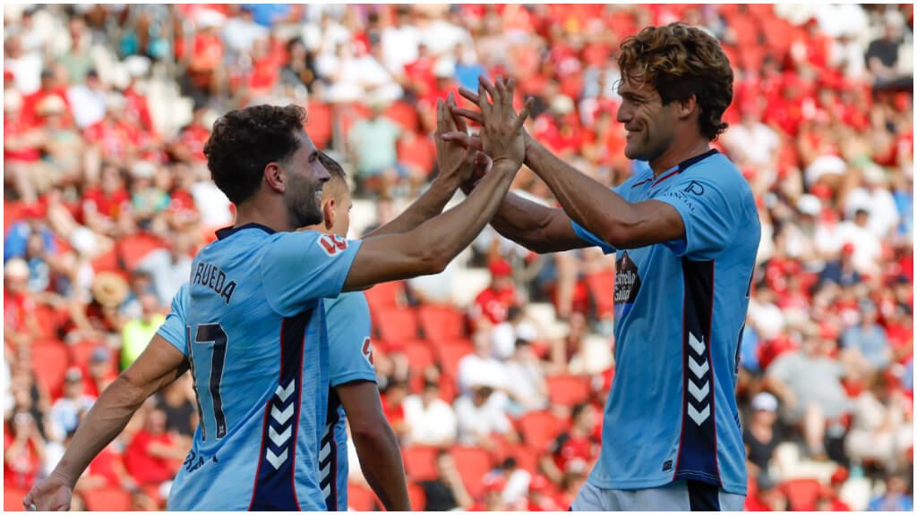 Javi Rueda celebrando su gol. (EFE)