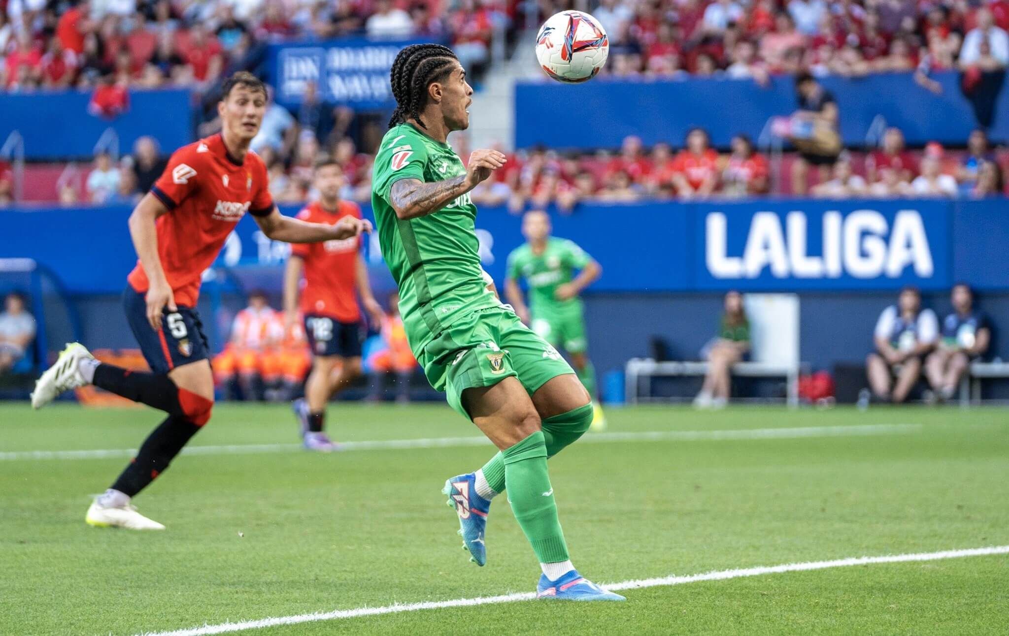  Juan Cruz, en el 0-1 en El Sadar