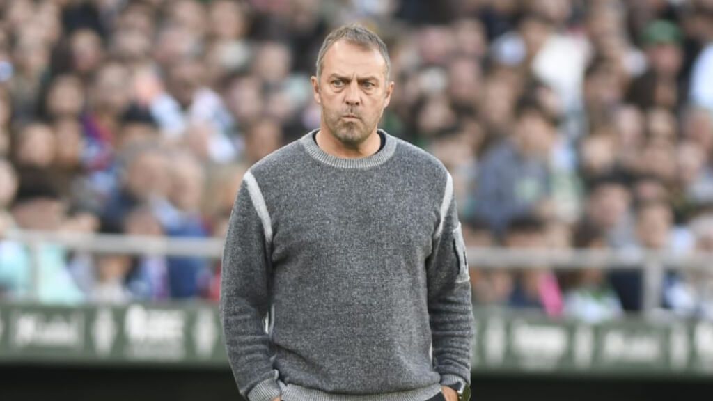  Hansi Flick en el Benito Villamarín (Fuente: Kiko Hurtado)