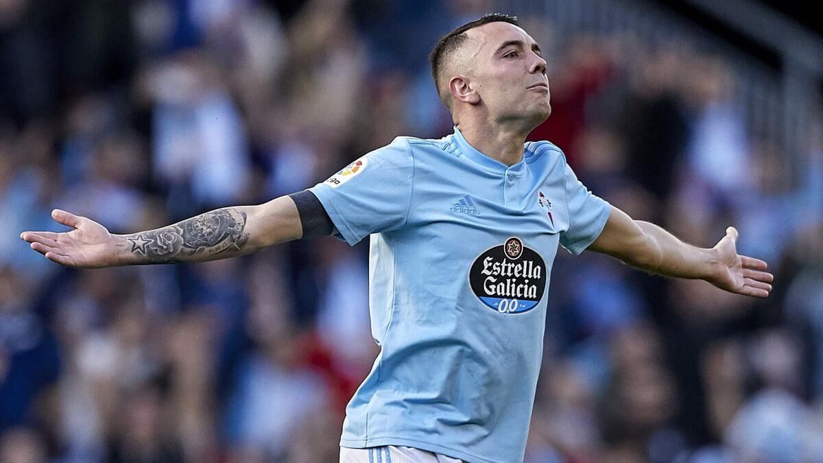 Iago Aspas celebra uno de sus goles en la remontada al Villarreal en 2019.
