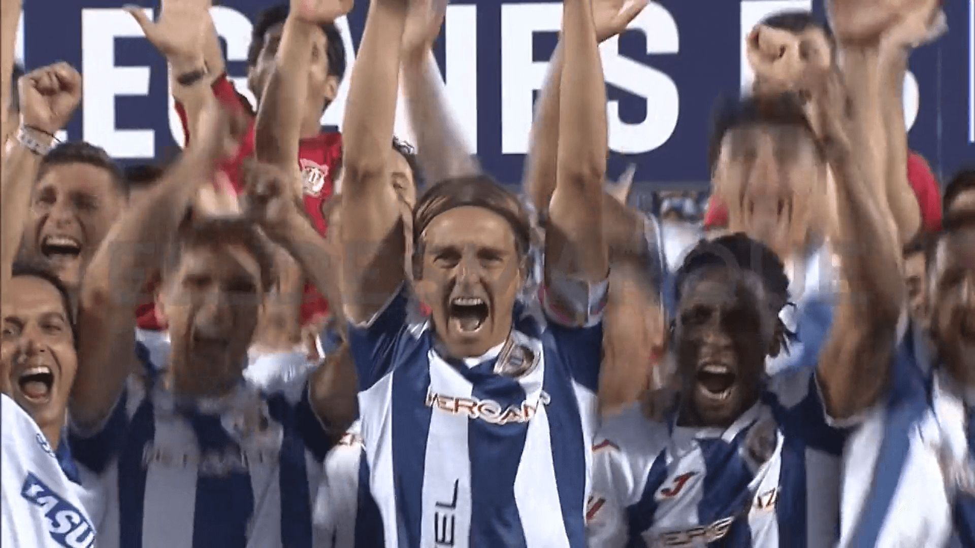 Los jugadores del Leganés celebra el título de Segunda.