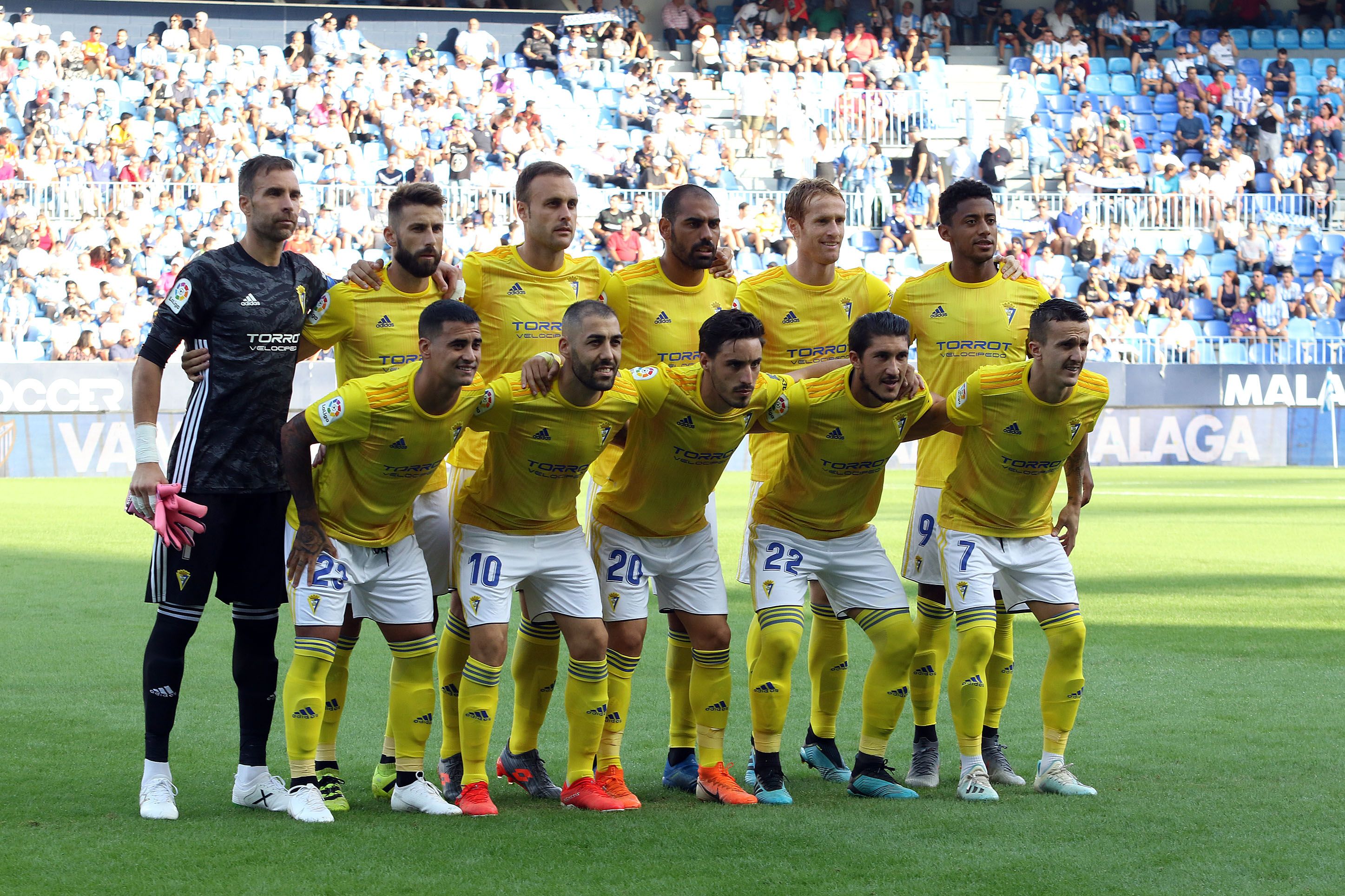  El once del Cádiz en La Rosaleda.